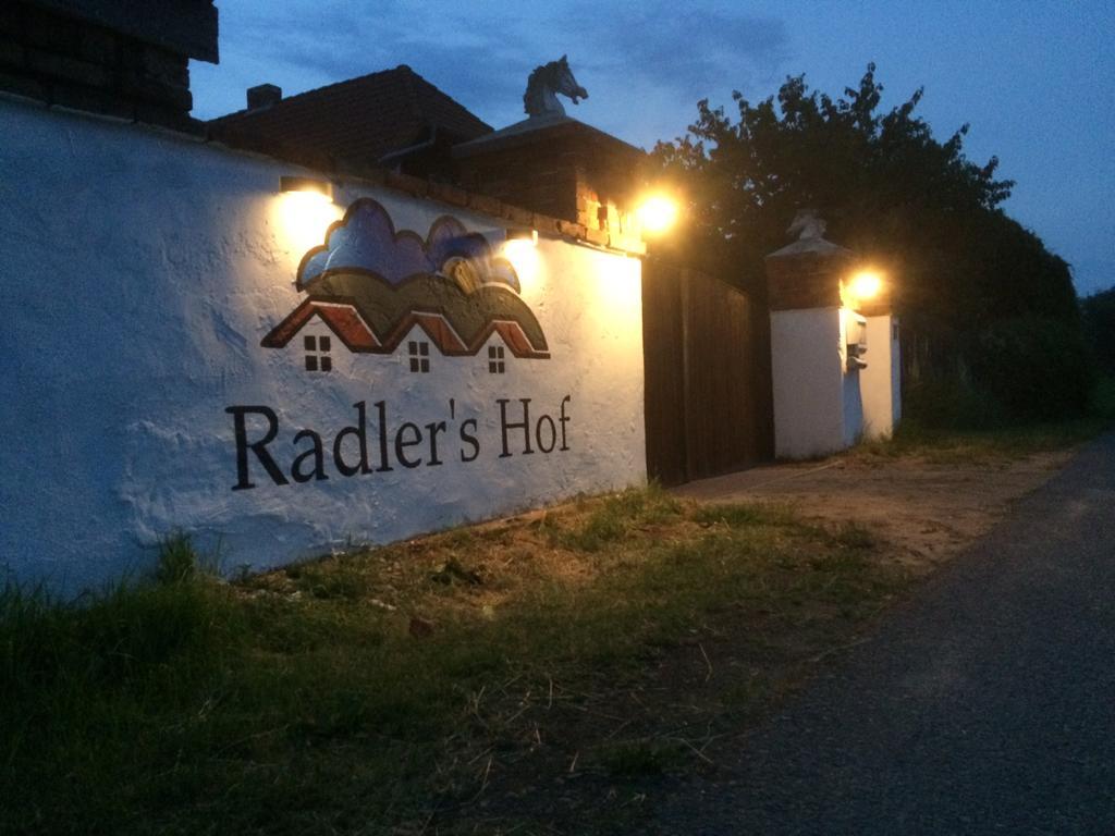Hotel Radler's Hof Letschin Exterior foto